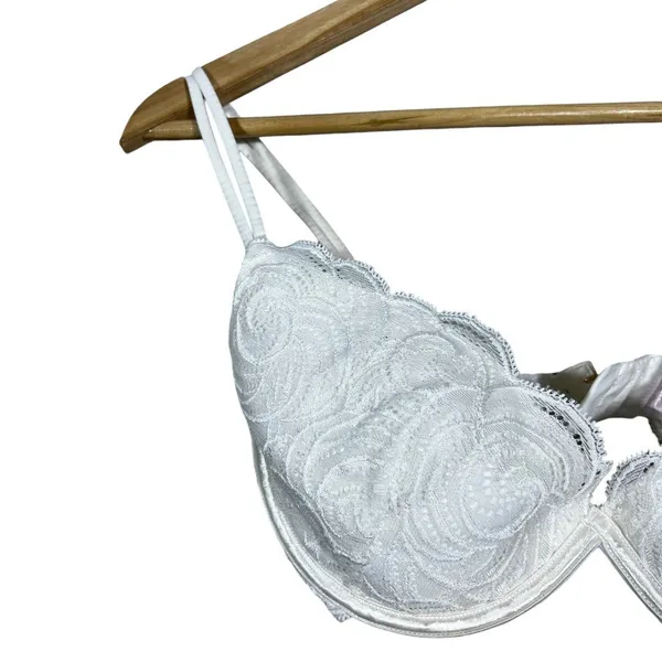 Victoria's Secret Very Sexy Floral Lace Push-Up Bra Bridal Romantic Size 36C - Image 2