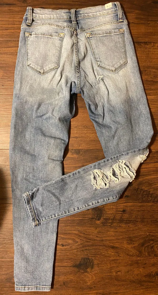 KanCan USA Distressed Skinny Jeans - Image 2