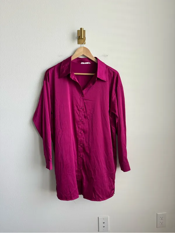12th Tribe Fuchsia Satin Oversized Longline Button Down Shirt Blouse Small - Image 6