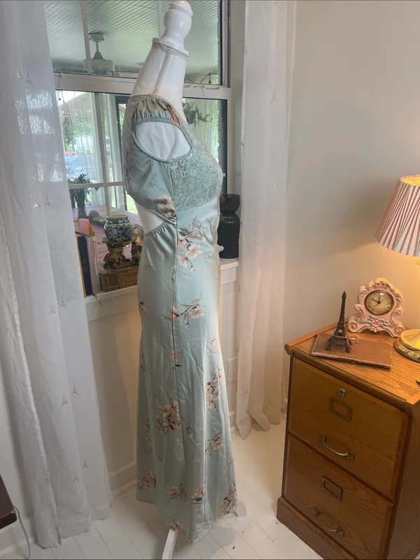 Sage Green Floral Lace Slip Dress size XS. - Image 3