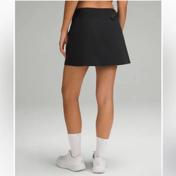 Lululemon NWT Wrap-Front Mid-Rise Golf Skirt / BLACK - Image 3