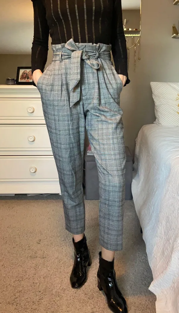 H&M Plaid Trousers with Belt - Image 2
