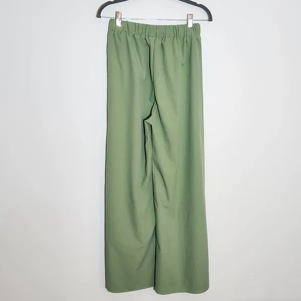Cider Pull-on Green Wide Leg Pants Size Medium - Image 3