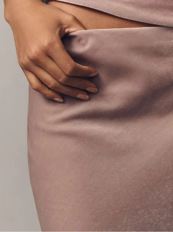 Anthropologie The Tilda Maxi Slip Skirt: Velvet Edition, Size S - Image 4