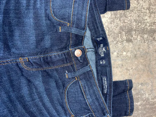 Hollister Jeans - Image 3