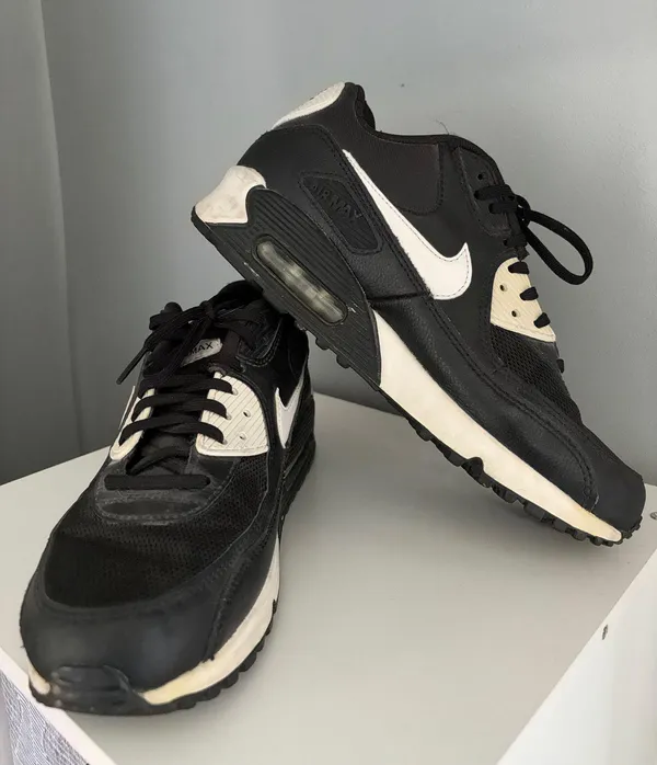 Nike Air Max 90 Sneakers - Image 3