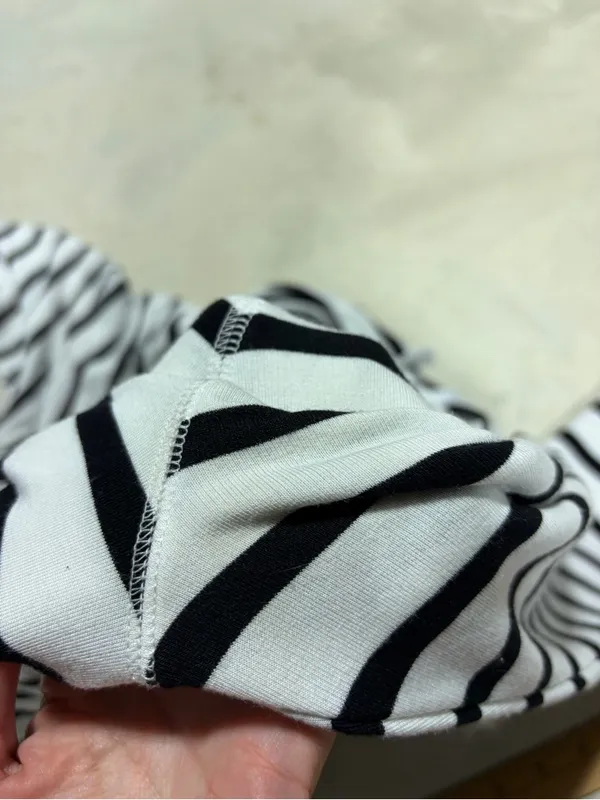 Lauren Ralph Lauren Striped Black & White funnel neck Pullover Sweatshirt large - Image 8