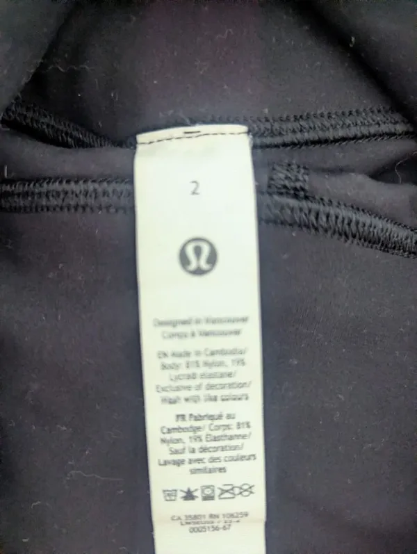 Lululemon flare leggings like new - Image 3