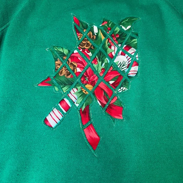 Hanes Vintage 90s‎ Christmas Sweatshirt Womens Large Green Crew Neck Motif Retro - Image 3