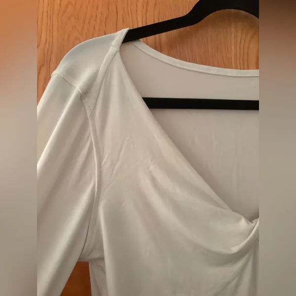 lululemon athletica Cream Long Sleeve Top - Image 3