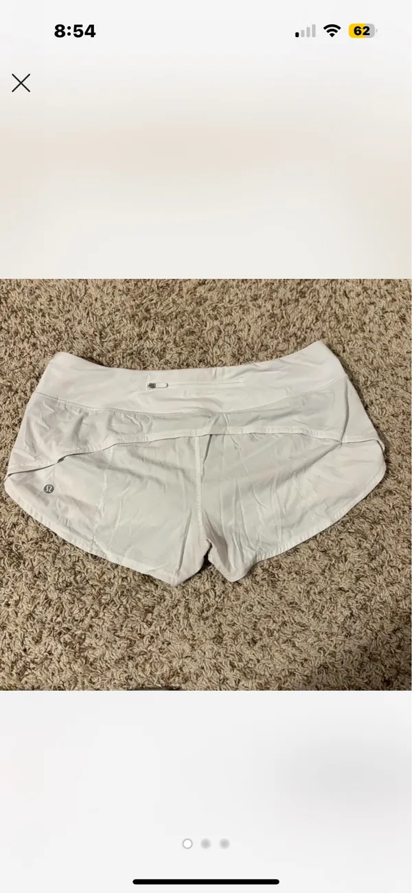 Lululemon white speed up shorts 2.5” No flaws Size 8 - Image 2
