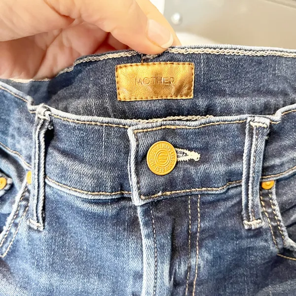 Mother The Insider Crop Step Fray Hem Jeans Teaming Up Blue 26 / 2 - Image 4