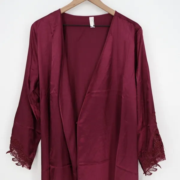 Flora By Flora Nikrooz Robe Women Large/XL Bordeaux Satin Venise Trim open Front - Image 4