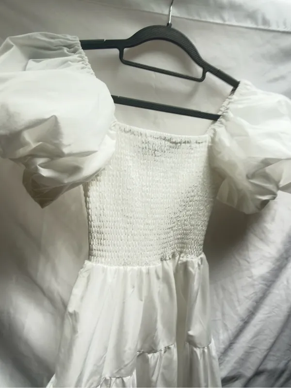 Petal & Pup - ANNETTE PUFF SLEEVE SHIRRED MIDI DRESS - WHITE XS - Image 9