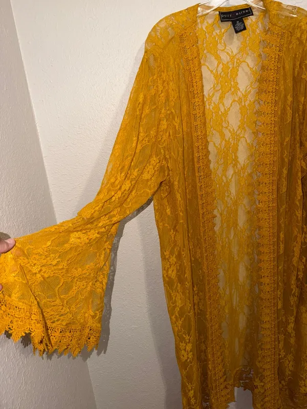 Lace Kimono Overlay Polly & Esther - Image 3