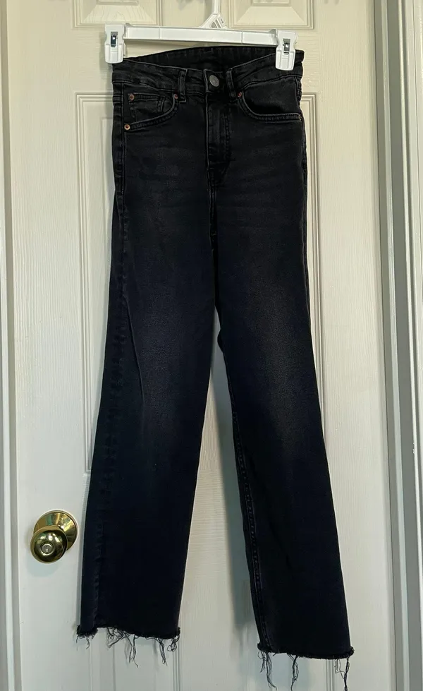 Black Jeans - Image 2