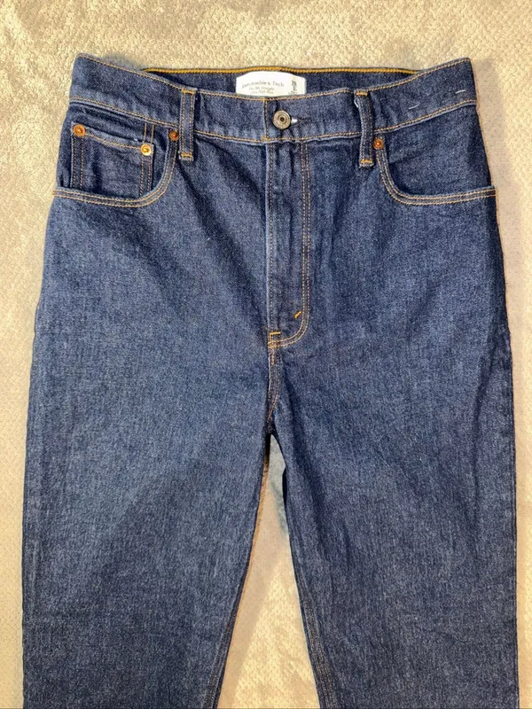 Abercrombie & Fitch 90s Straight Ultra High Rise Jeans Size 26/2R Dark Wash NEW - Image 3