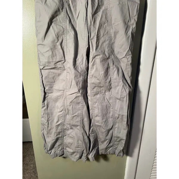 Divided H&M Women's Size 6 Wide Leg Baggy Utility Cargo Pants Light Gray Grunge - Image 4