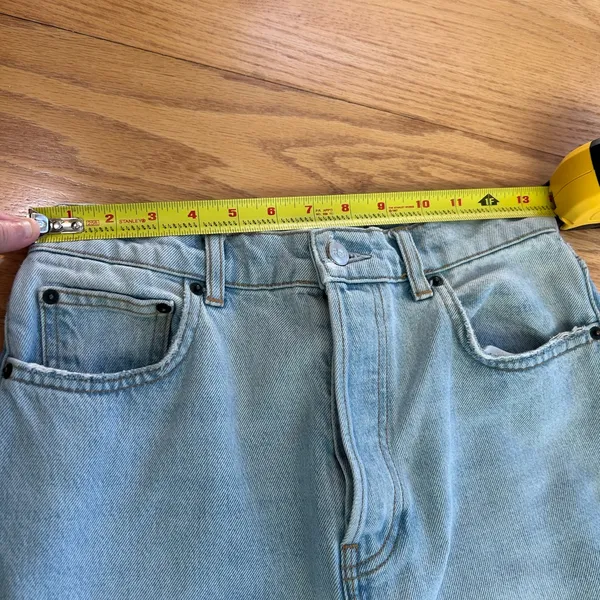 Reformation Jeans Cynthia High Rise Straight Jeans Button Fly Size 27 Light Wash - Image 6
