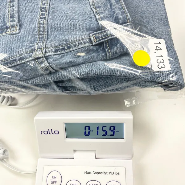 Garage Straight Leg Jeans Size 00 Minimalist Clean Girl Capsule Clean Girl Urban - Image 12