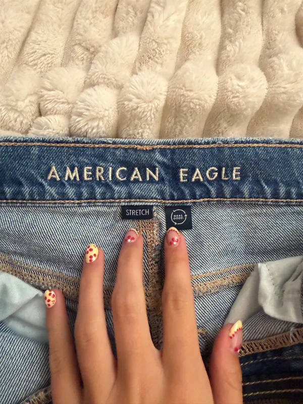 American Eagle regular Leg Jeans - Image 2