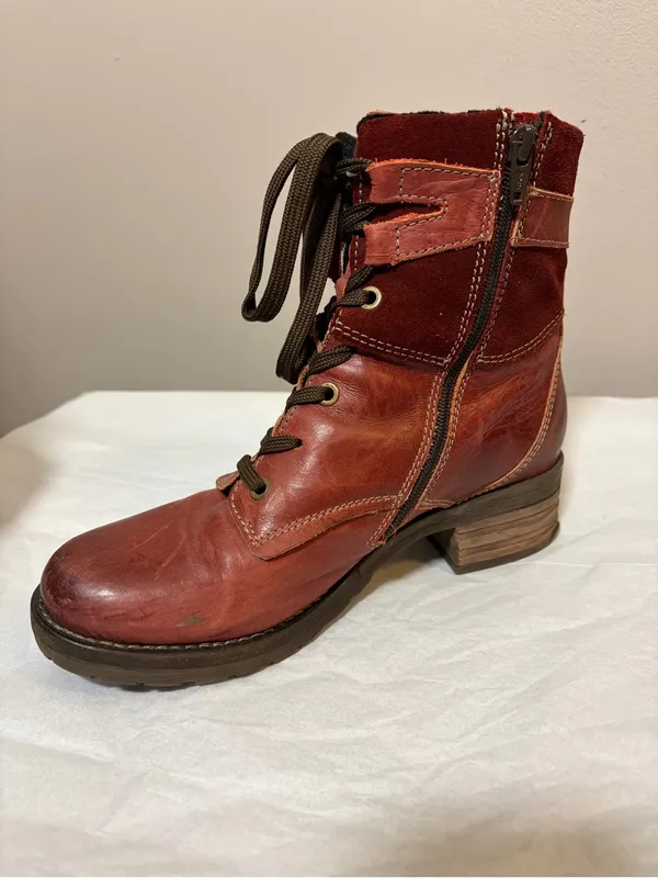 Dromedaris Kara Scrunched Red Leather & Suede Boot Size 38 - Image 4