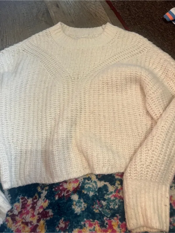 Abercrombie Cream Chunky Knit Crewneck Sweater - Image 7