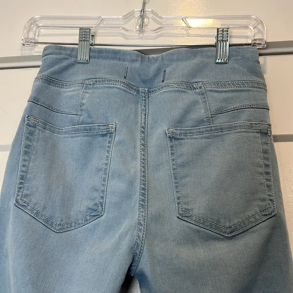 We The Free Penny Light Blue Flare pull-on Jeans size XS. - Image 8