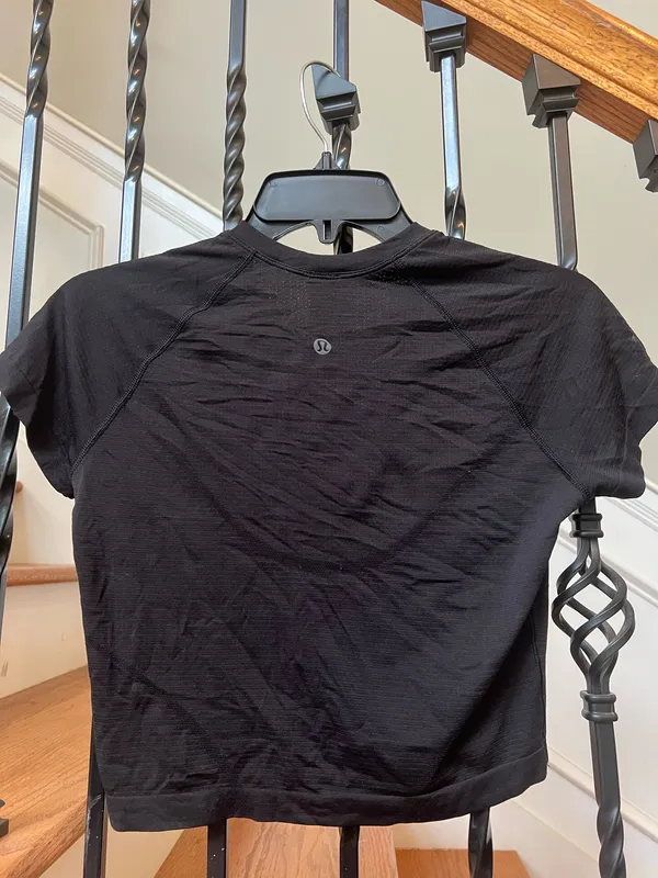 Lululemon Swiftly Tech Cropped short-sleeve 2.0  - Image 3