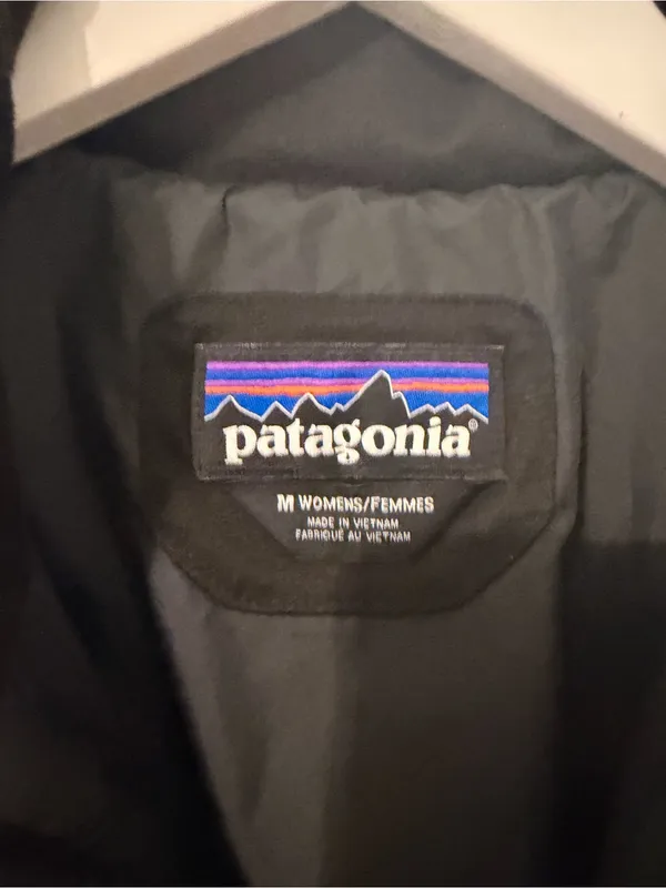 Patagonia Women's Puffer Jacket Zip Black Size Medium M * - Image 3