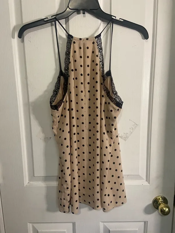 Express Beige Camisole with Black Lace Trim - Image 3