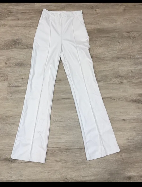 Venti 6 pleather high waist wide leg white pants S - Image 2