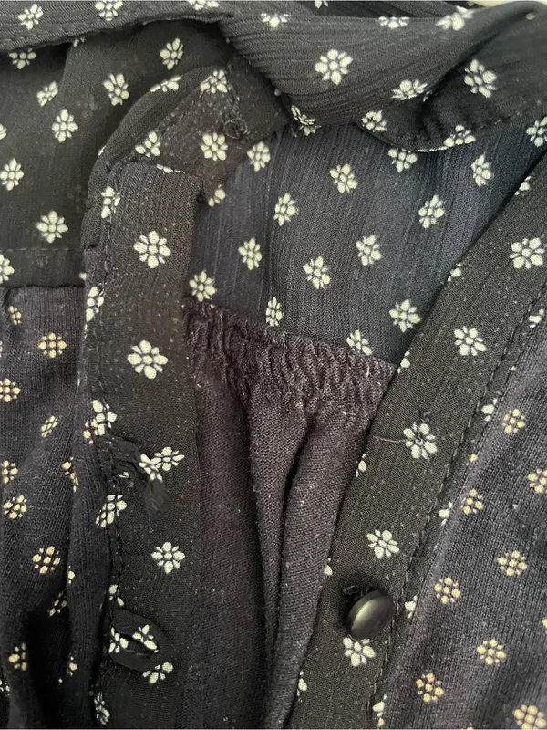 LOFT Navy Ditsy Print Sleeveless Tie-Front Top - Image 6