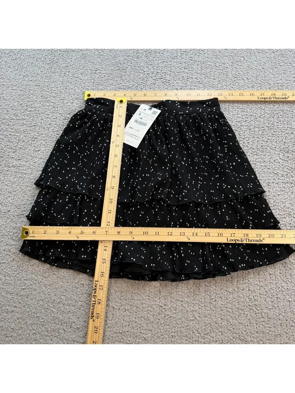 NWT Zara Black White Polka Dot Tiered Ruffle Mini Skirt Size Small - Image 4