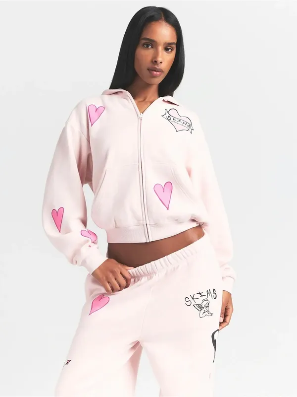 E.D (Clst) Cotton Fleece Classic Zip up hoodie | Barely Pink Heart | Size Large. - Image 3
