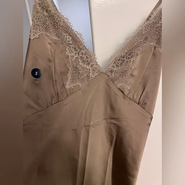 Abercrombie & Fitch Elegant Lace Trim Tan Slip Dress S - Image 6