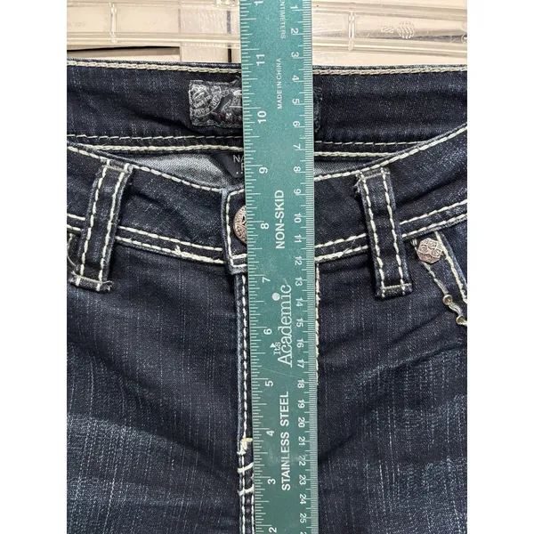 Silver Jeans NATSUKI Flap Bootcut Dark Wash‎ Low Rise EmbroideryGems Size 29x31 - Image 3