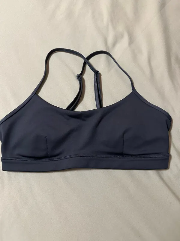 Alo Yoga Airlift Intrigue Bra Anthracite XS - Image 4