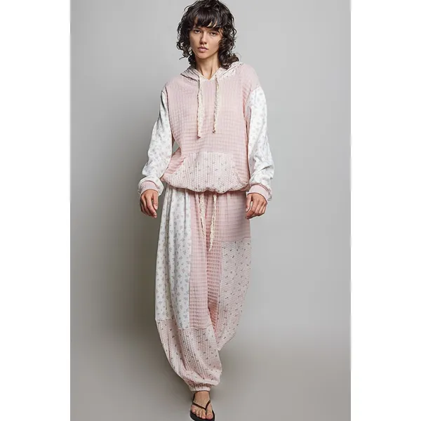 POL Mixed Knit Contrast Print Sleeve Hoodie with Kangaroo Pocket - Pink - Small - Image 5