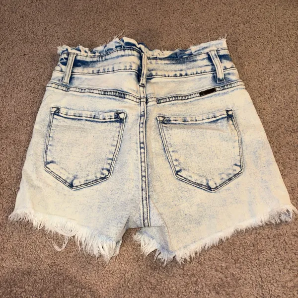 Kancan High-Waisted Denim Shorts - Image 3
