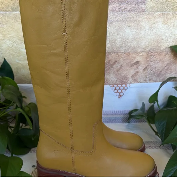 NEW Frye Women’s Camryn Leather Tall Pull-On Banana Knee-High Heel Boots Size 10 - Image 8