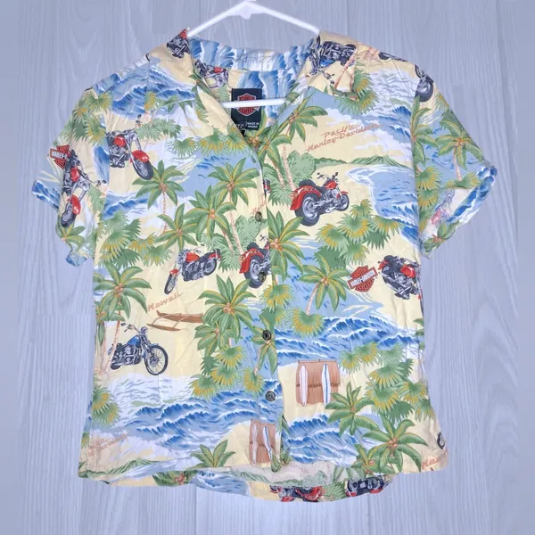 HARLEY DAVIDSON VINTAGE Women’s Hawaiian Button Down Tropical Shirt - Image 3