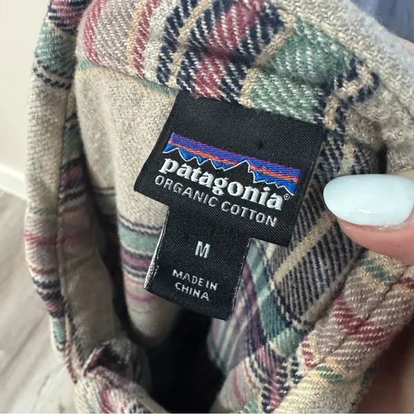 Patagonia Womens‎ Organic Cotton Flannel Plaid Shirt Dress Grey Purple Medium - Image 4
