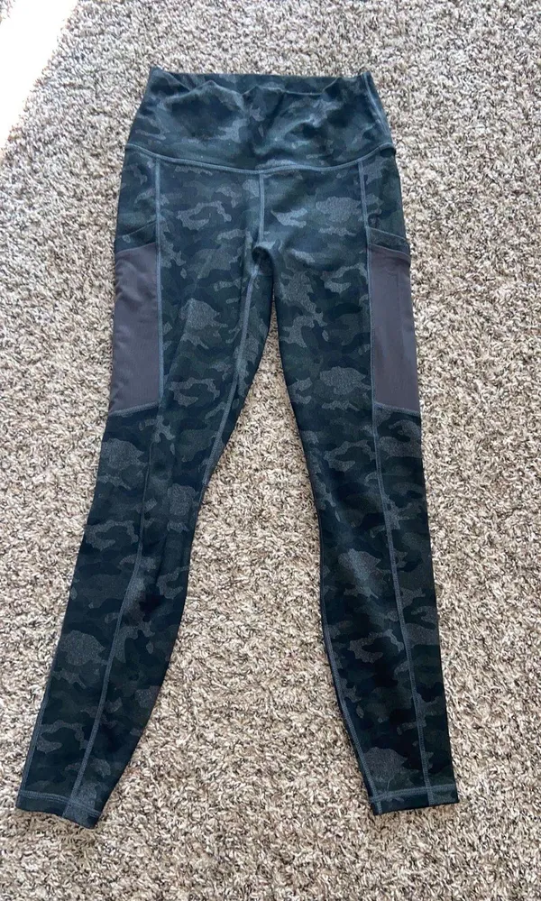 Fabletics XS  powerHold High Waisted Legging - Image 2