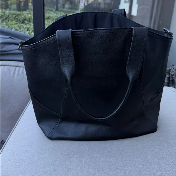 Lululemon Black Leather Tote Bag - Image 2