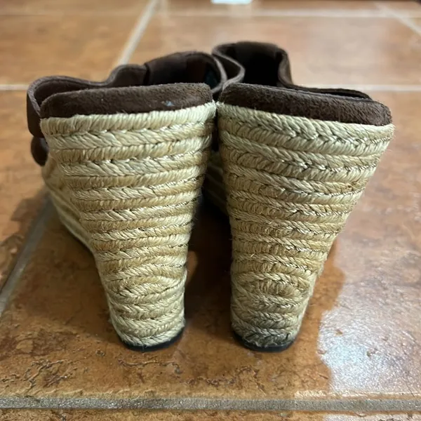 Ugg‎ Tawnie brown suede espadrille wedges size 9 - Image 2