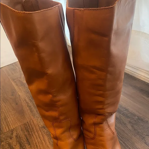 Sam Edelman Brown Leather Interior - Image 7