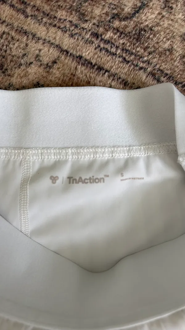 Aritzia White Tnaaction Pleated Athletic Skort - Image 4