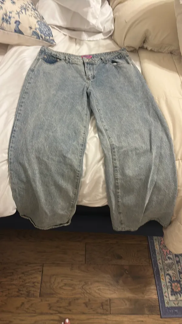 Edikted Jeans Low-Rise - Image 2