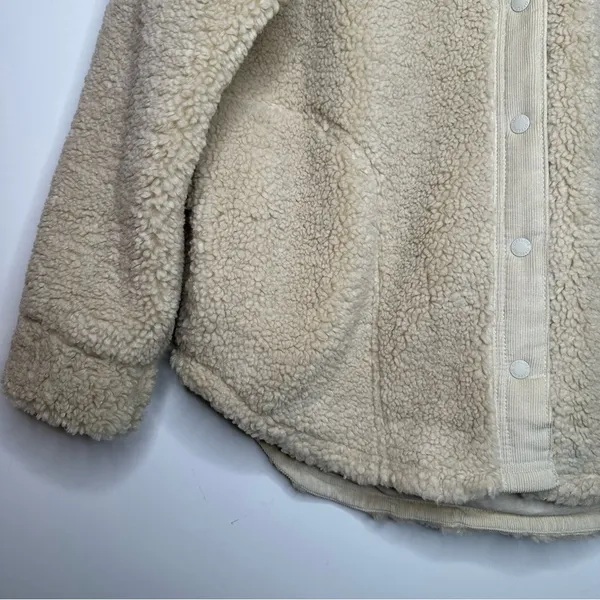 Aerie OFFLINE Small Sherpa Shirt Jacket Size Small - Image 7
